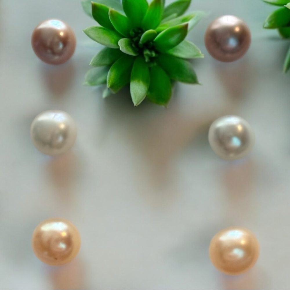 Faux pearl stud earrings